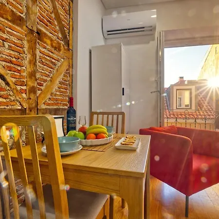 Comfortable Flat In The Center * Lissabon