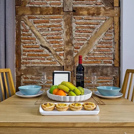 Appartement Comfortable Flat In The Center Lissabon
